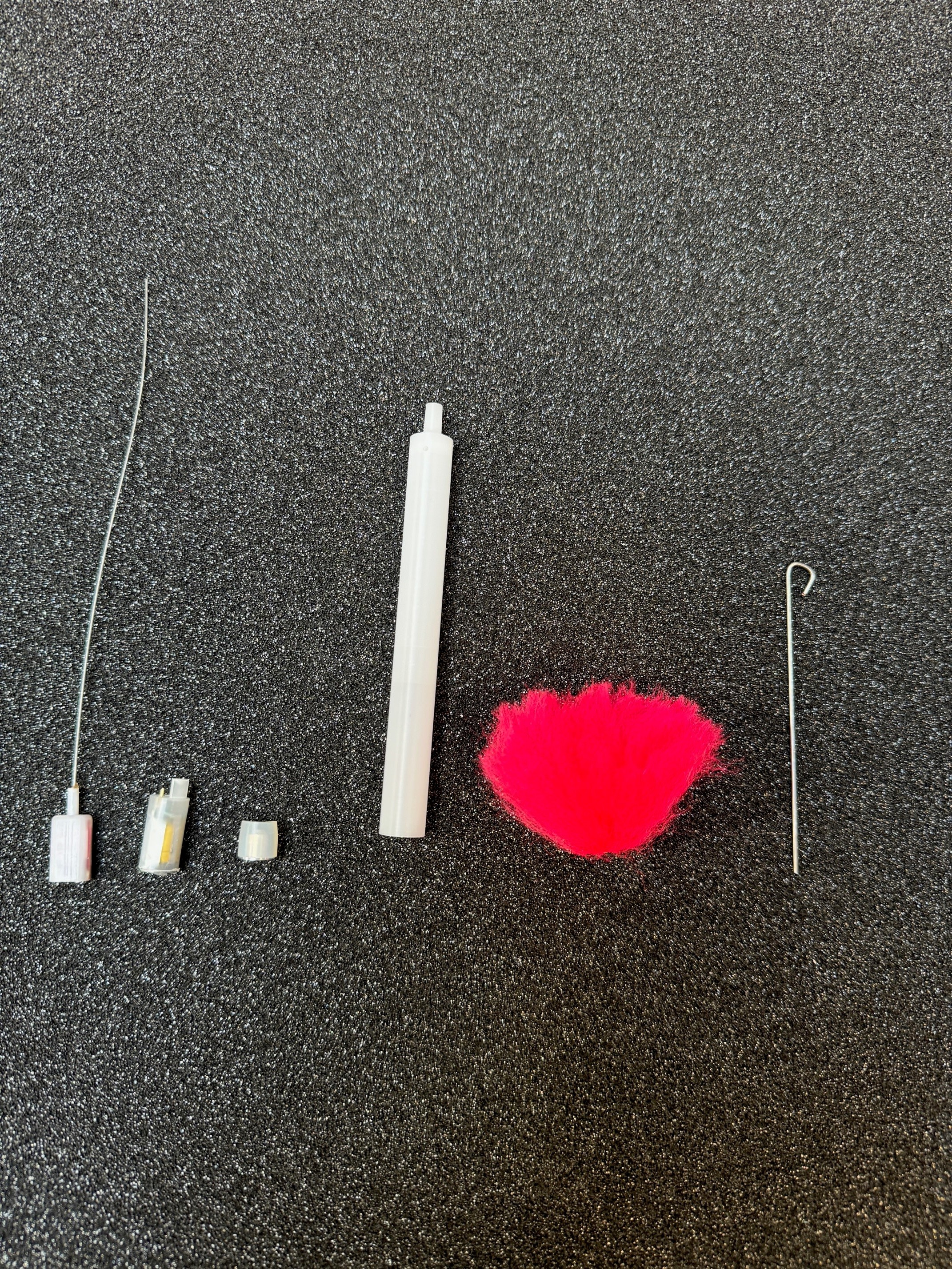 Complete VHF Transmitter set, including: 
VHF Transmitter, rechargaable battery, battery charger, rubber seal and mounting sleeve.